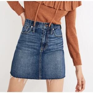 Madewell Raw Hem Rigid Denim Straight Mini Skirt Maxdale Wash Blue Size 28